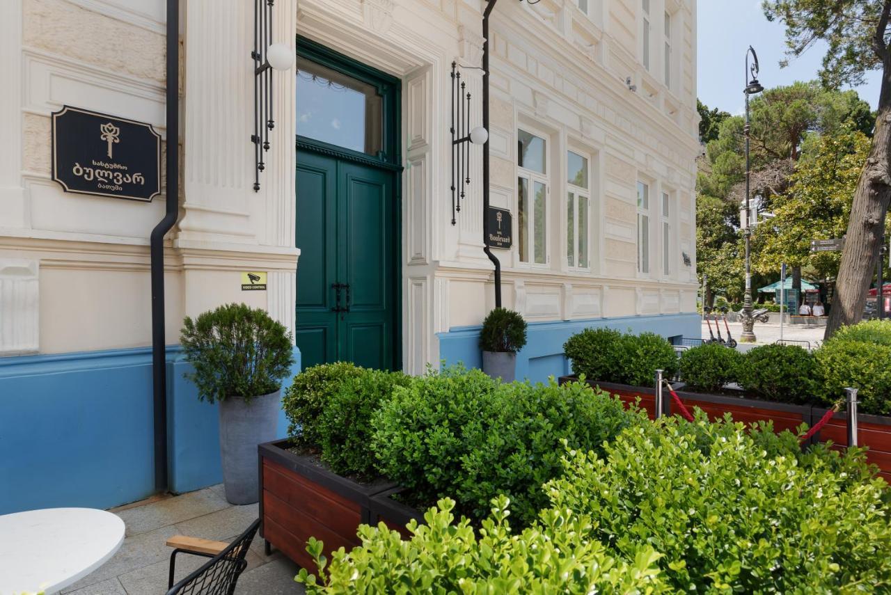 Boulevard Hotel Batoumi Extérieur photo